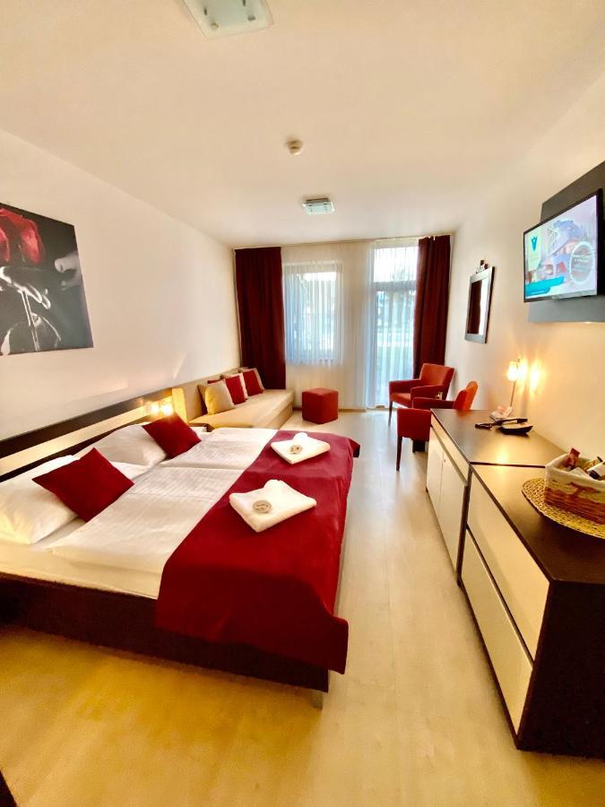 Besenova Apartman Relax Екстер'єр фото