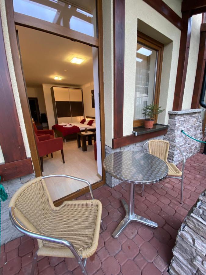 Besenova Apartman Relax Екстер'єр фото